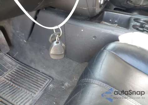 2011 Chevrolet Tahoe Lt from USA, damaged, VIN 1GNSCBE05BR244043